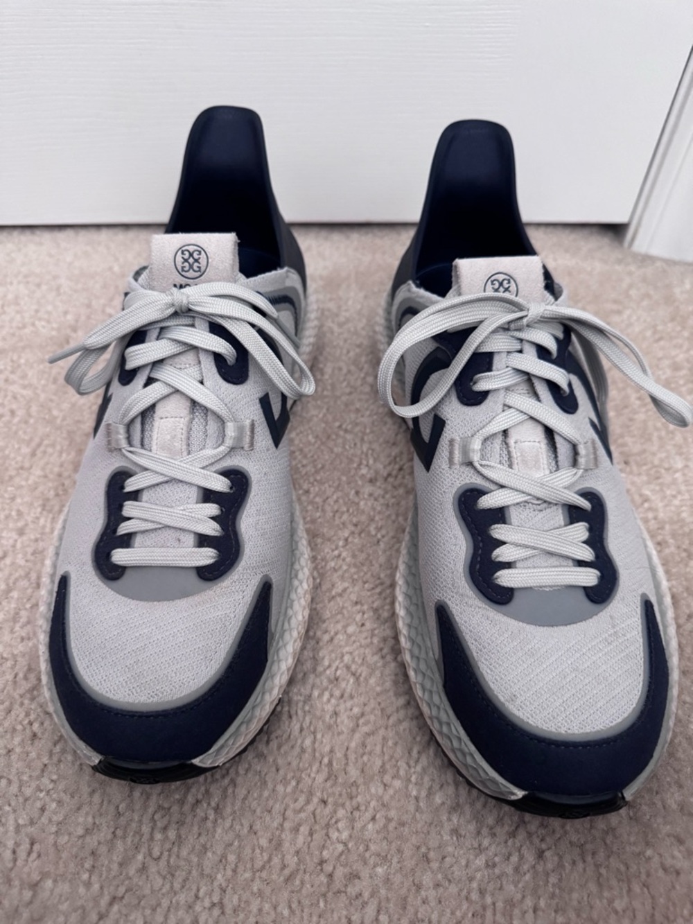G/FORE Men's Light Gray and Navy Spikeless Golf Shoes